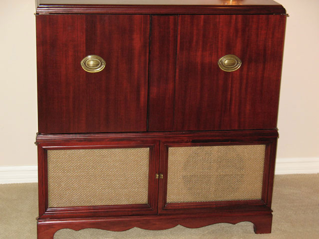 Traditional Furniture Refinishing